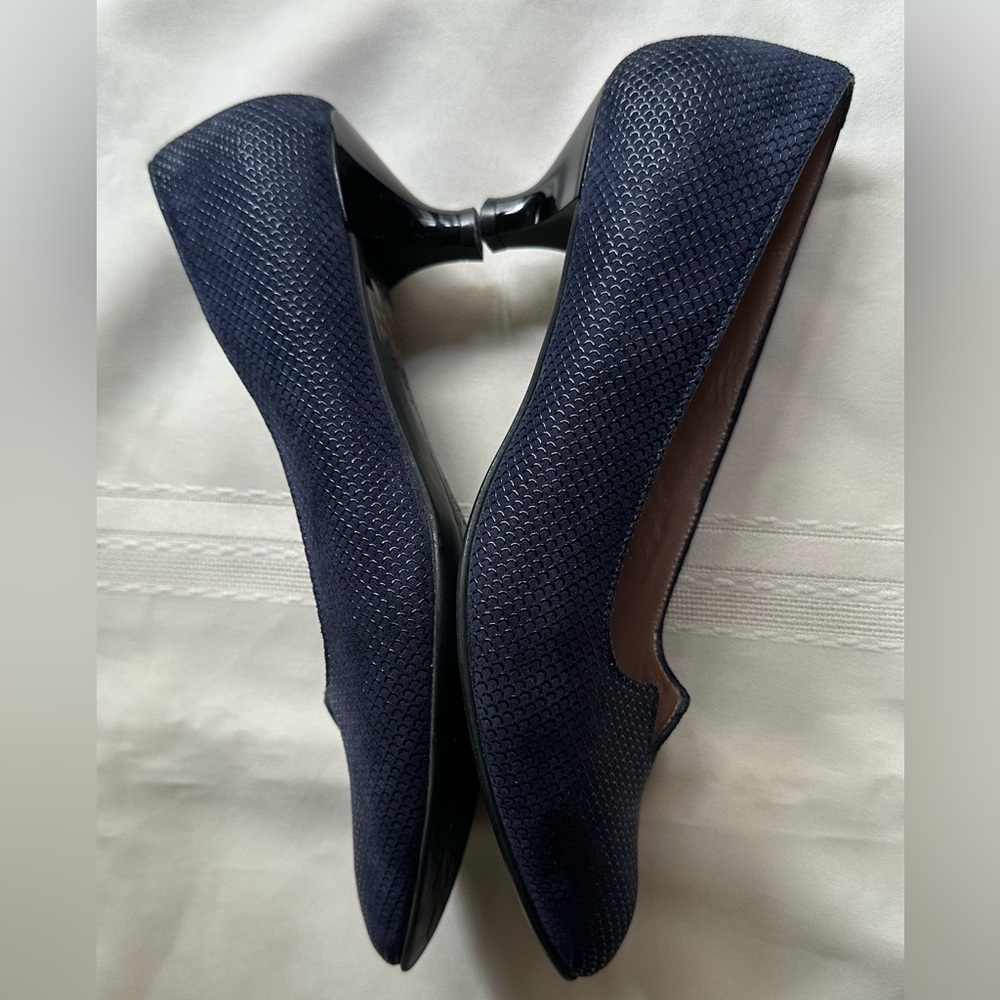 BeautiFeel Navy Elegance Heels - Picture 8 of 11